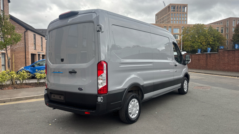 Ford Transit E-350 L3 Rwd 135kW 68kWh H2 Trend Van Auto